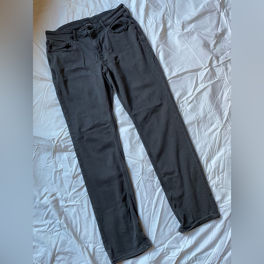 True Classic Gray Wash Jeans Size 33